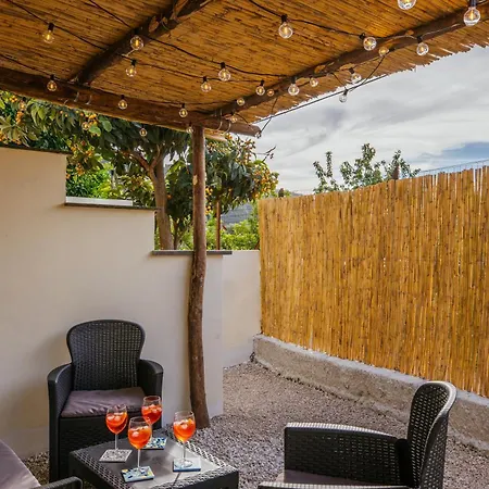 De Vivo Realty - Lunamare Sorrento