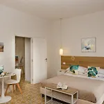 Apartment De Vivo Realty - Lunamare *