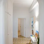 De Vivo Realty - Lunamare Apartment *