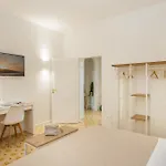 De Vivo Realty - Lunamare